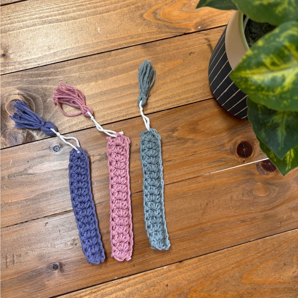 Crochet bookmarks